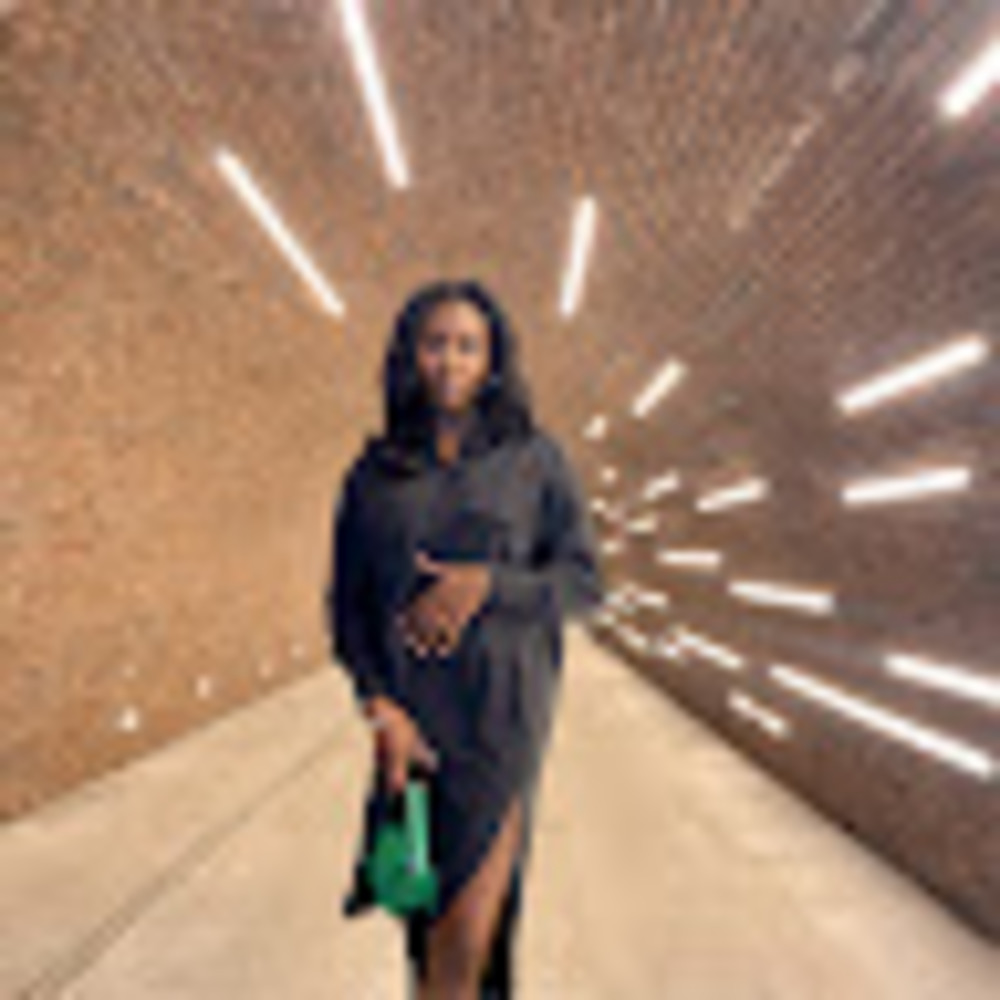 Meet your Posher, Kadiatou
